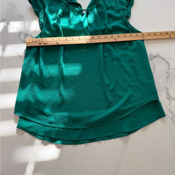 Monteau women’s green top in large.🍀 - Picture 4 of 6